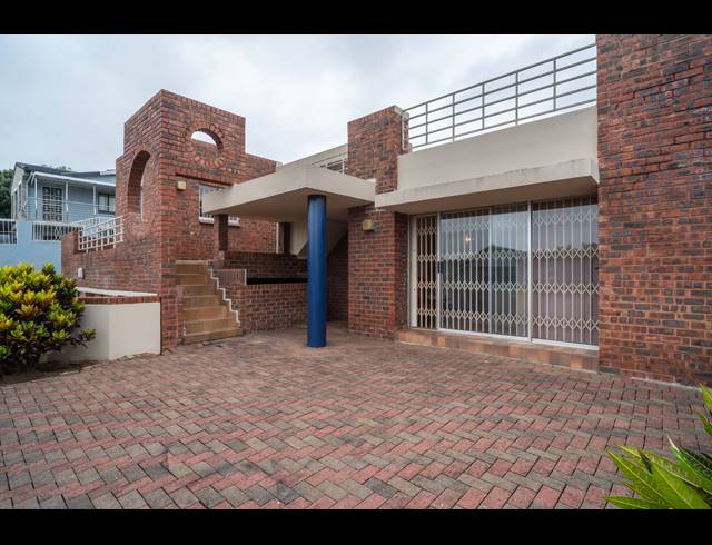 4 BEDROOM HOUSE SOLD IN PARLOCK